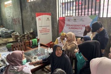 Ajinomoto Gandeng BAZNAS Bantu Korban Bencana Banjir dan Tanah Longsor Sukabumi